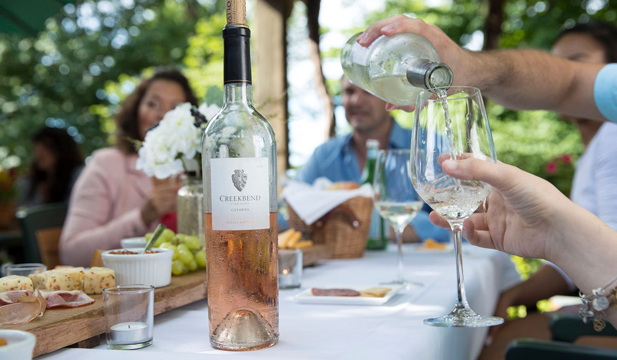 Oliver Winery sweet wines with cheese