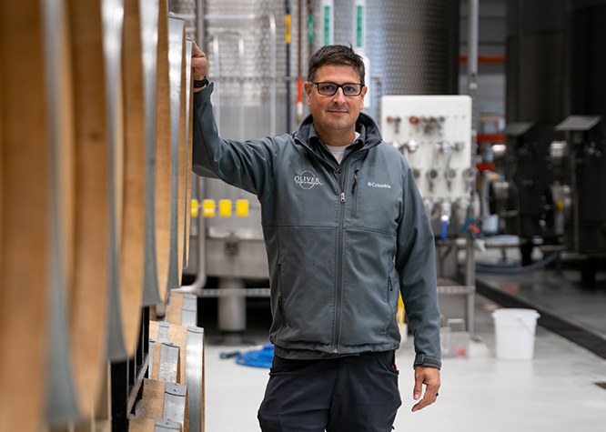 Oliver Winery Cellar Master, Jim Graves